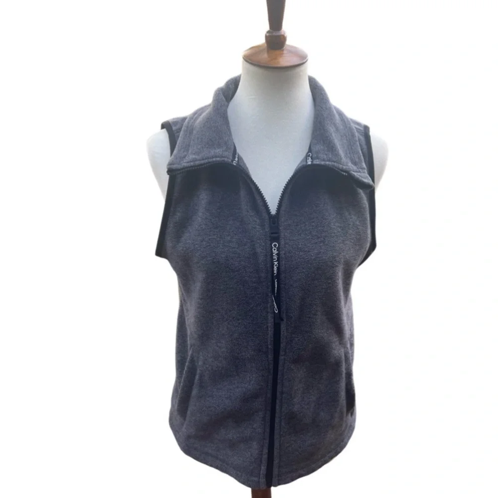 Calvin Klein gray fleece Performance Vest